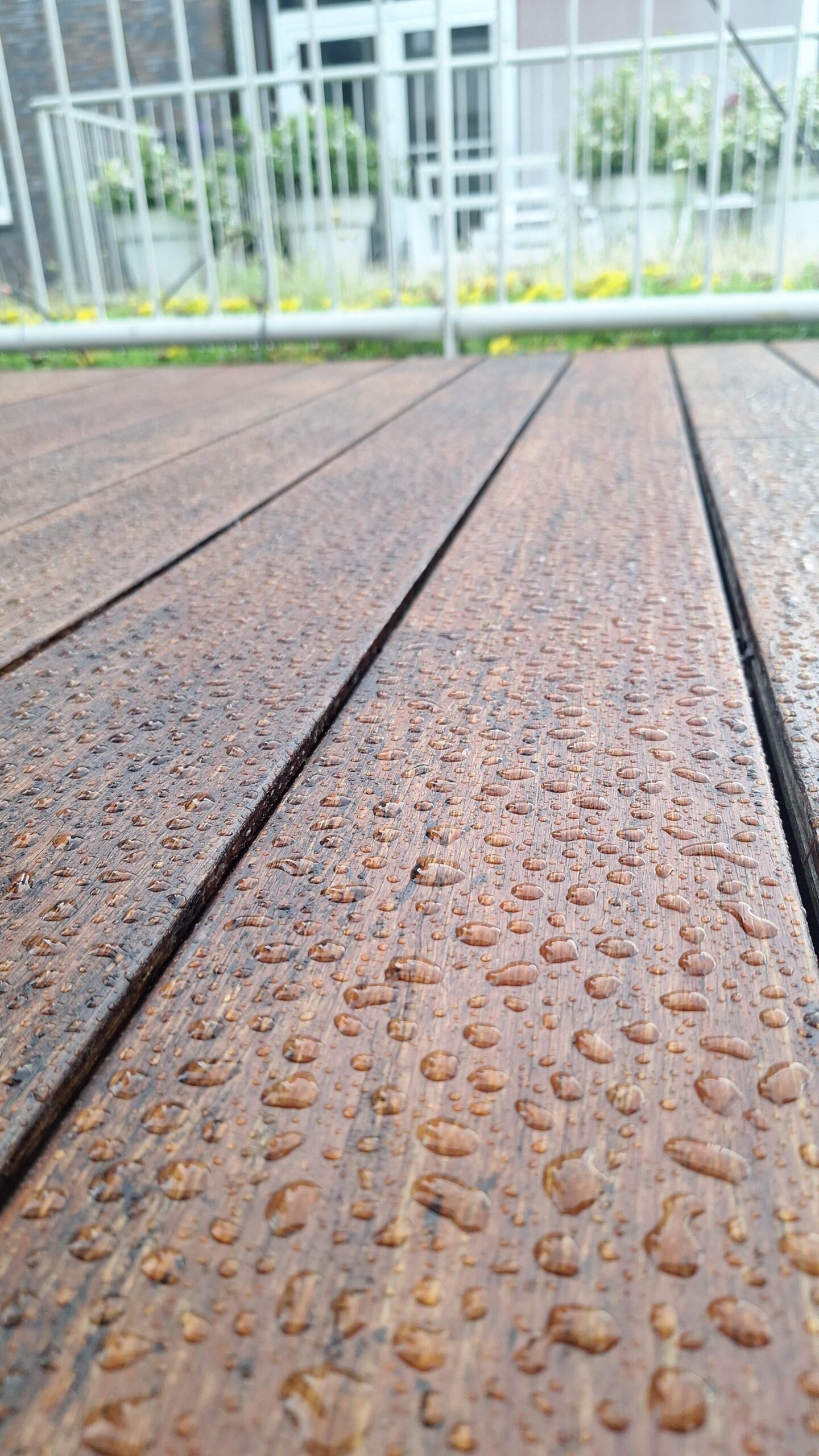 Hout behandelen met olie